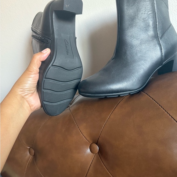 Clarks Leather booties - Picture 6 of 9